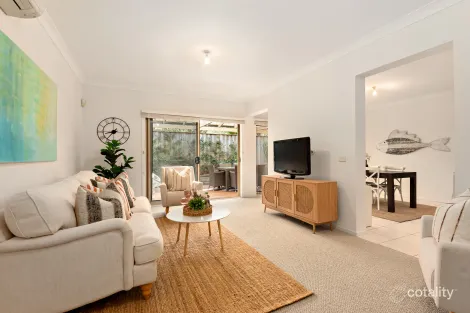 Property photo of 6 Casuarina Drive Warriewood NSW 2102