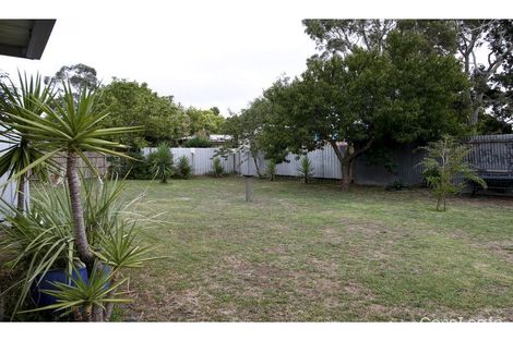 Property photo of 17 Leslie Street Sale VIC 3850