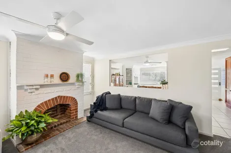 Property photo of 76 Buff Point Avenue Buff Point NSW 2262