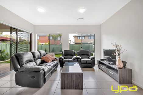 Property photo of 90 Dusseldorp Avenue Pakenham VIC 3810