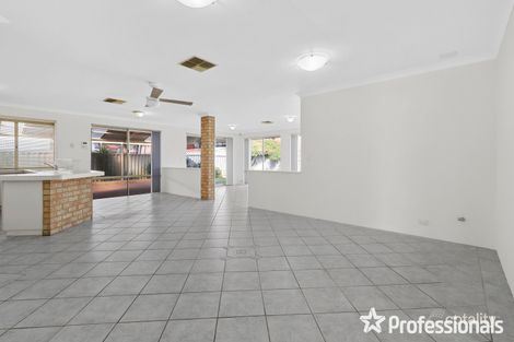 Property photo of 96 Bindoon Loop Huntingdale WA 6110
