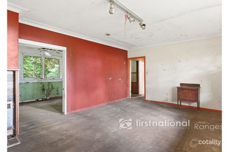 Property photo of 10 Titania Crescent Tremont VIC 3785