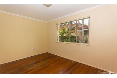 Property photo of 17 Nerang-Broadbeach Road Nerang QLD 4211