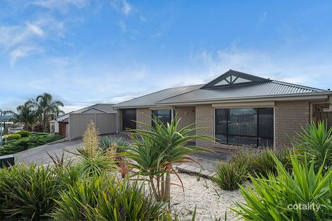 Property photo of 48 Manchester Circuit Craigmore SA 5114