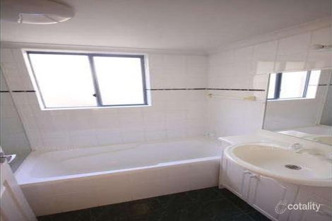 Property photo of 18/42-48 Anzac Parade Kensington NSW 2033