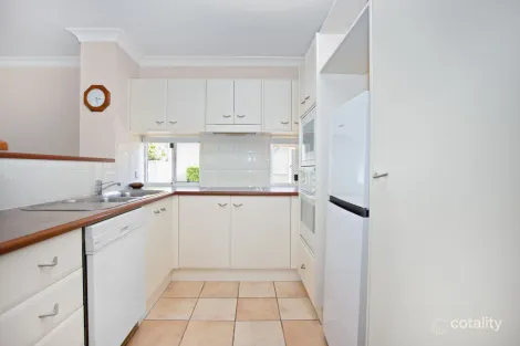 Property photo of 11/9-11 Beach Road Hawks Nest NSW 2324