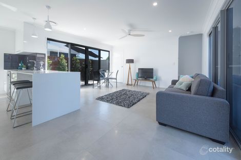 Property photo of 31 Clara Street Wynnum QLD 4178