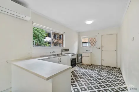 2/30 Alexandra Ave, Mermaid Beach, QLD 4218
