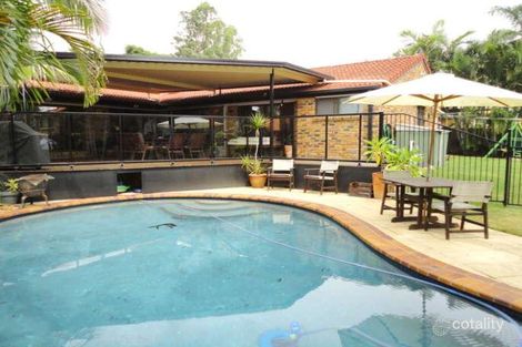 49 Raeside St, Westlake, QLD 4074