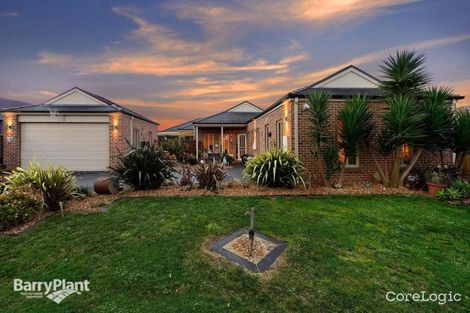 Property photo of 4 Dennis Avenue Pakenham VIC 3810