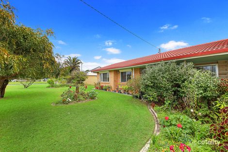 Property photo of 4 Anning Avenue Golden Beach QLD 4551