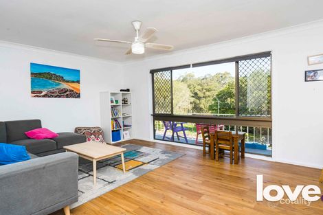 Property photo of 43 Walumbi Avenue Tingira Heights NSW 2290