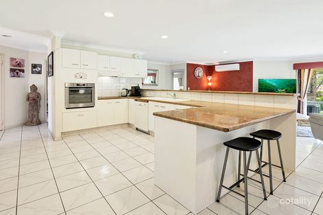 Property photo of 6 Eli Place Helensvale QLD 4212