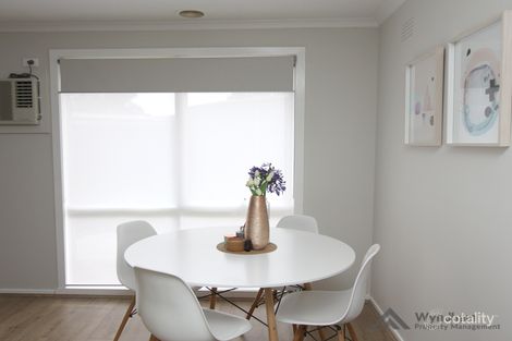 Property photo of 5 Brimpton Grove Wyndham Vale VIC 3024