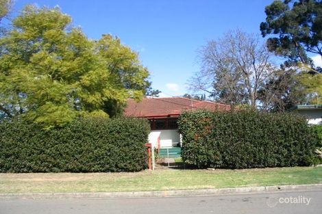 1 Torres Cres, Whalan, NSW 2770