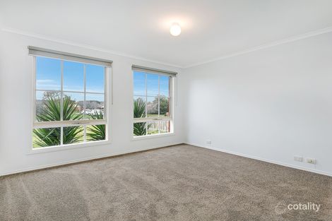 Property photo of 6 Vista Close Gisborne VIC 3437