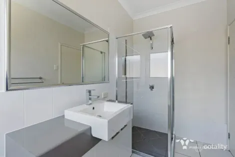 Property photo of 20 Laguna Crescent Springfield Lakes QLD 4300
