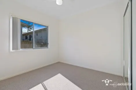 Property photo of 20 Laguna Crescent Springfield Lakes QLD 4300
