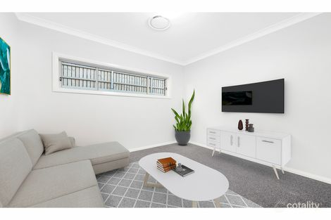 Property photo of 71 Bluebell Crescent Spring Farm NSW 2570