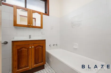 Property photo of 6 Maunder Avenue Girraween NSW 2145