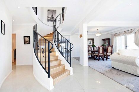 Property photo of 2 Prospect Avenue Bolton Point NSW 2283