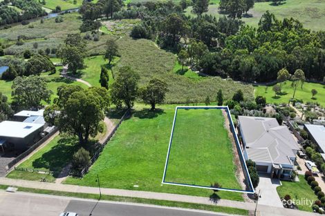 33 Lorimer Dr, Eastwood, VIC 3875