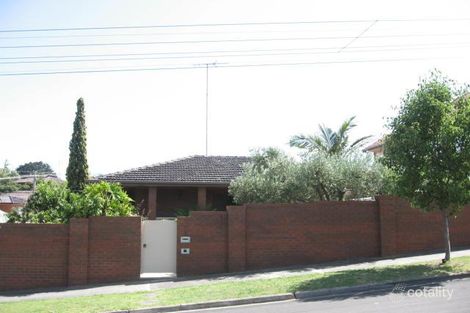 5 Stutt Ave, Doncaster, VIC 3108