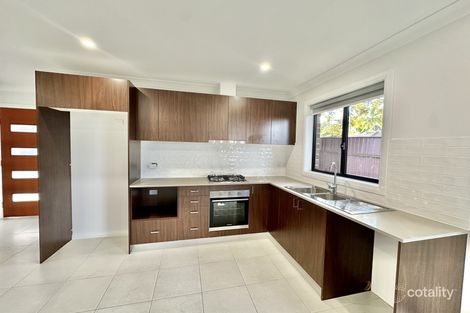 Property photo of 6 Kerwin Circle Hebersham NSW 2770