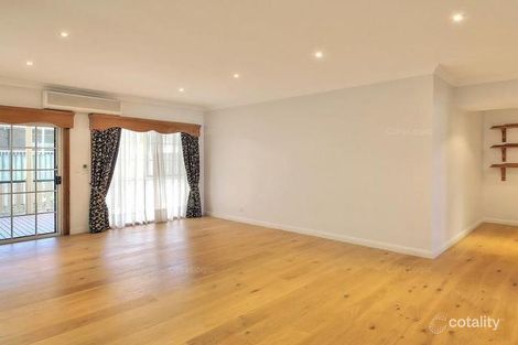 Property photo of 10 Lincoln Place Stretton QLD 4116