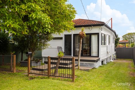 65 Mclennan St, Woody Point, QLD 4019