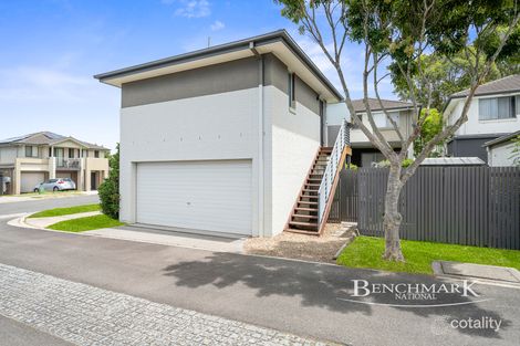 9 Garrett Lane, Middleton Grange, NSW 2171