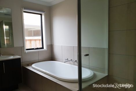 Property photo of 47 Grieve Avenue Indented Head VIC 3223