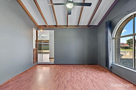 Property photo of 10 Kentia Close Warnbro WA 6169
