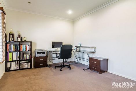 Property photo of 7 Honeybark Crescent Lyndhurst VIC 3975