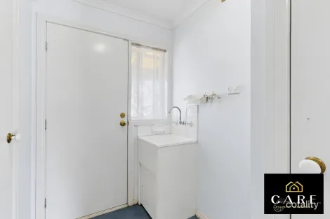 Property photo of 35 Paterson Drive Lynbrook VIC 3975