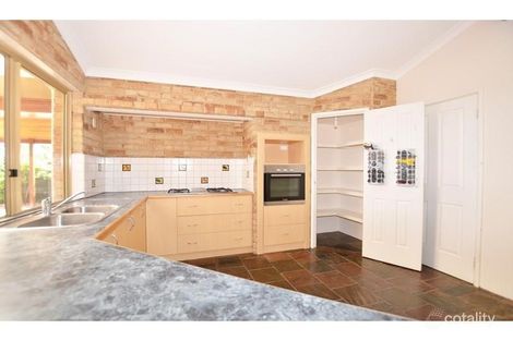 Property photo of 12 Cherry Hills Crescent Connolly WA 6027