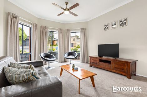 Property photo of 56 Highfielde Avenue Berwick VIC 3806