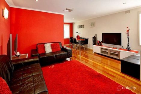 20 Regal Ave, Thomastown, VIC 3074