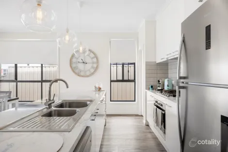 Property photo of 5D Blanche Parade Hindmarsh Island SA 5214