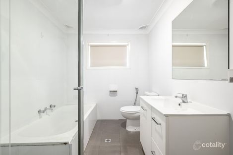 Property photo of 11/4 Dotterel Place Ingleburn NSW 2565