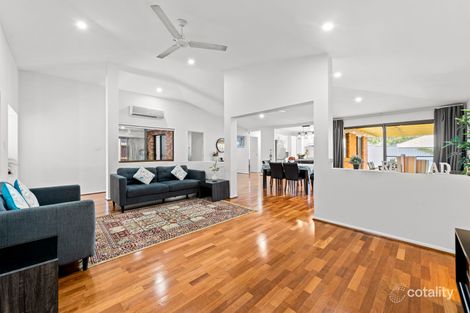 Property photo of 5 Eider Close Forest Lake QLD 4078