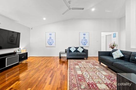 Property photo of 5 Eider Close Forest Lake QLD 4078