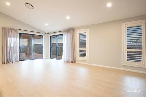 Property photo of 17 Medlar Circuit Gillieston Heights NSW 2321