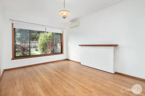 Property photo of 41 Harold Street Wendouree VIC 3355