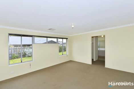 Property photo of 35 Karon Vista Halls Head WA 6210