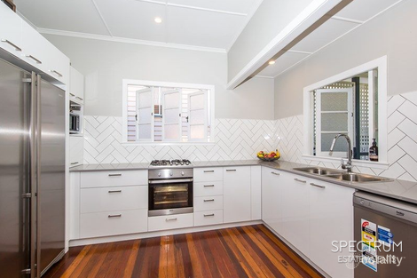 Property photo of 10 View Street Kedron QLD 4031