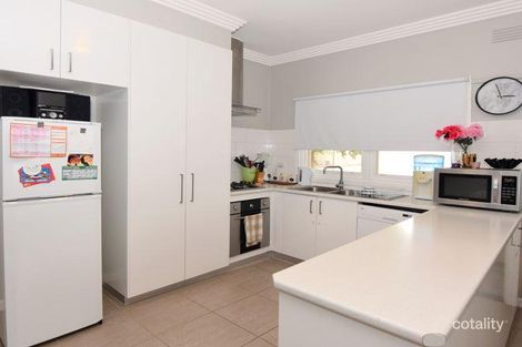 Property photo of 82 Sisely Avenue Wangaratta VIC 3677
