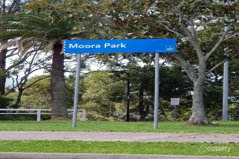 Property photo of 2/20 Park Parade Shorncliffe QLD 4017