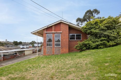 Property photo of 3 Leech Court Jacana VIC 3047