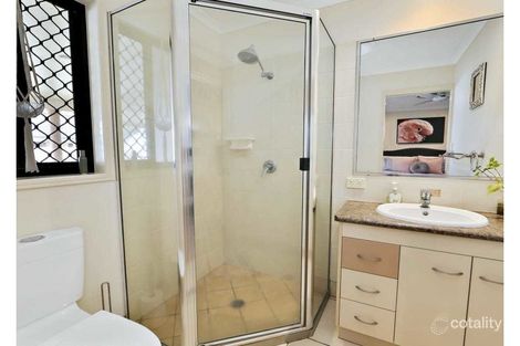 Property photo of 12 Charlotte Court Kalkie QLD 4670